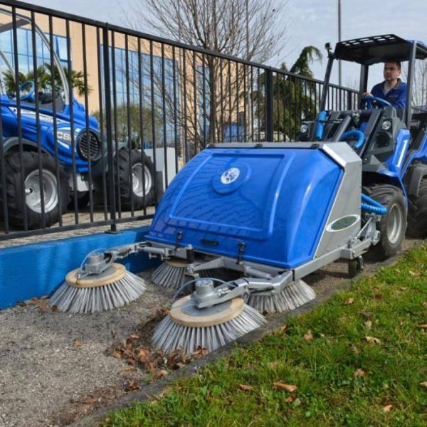 Multione_vacuum_sweeper_01-1030x689