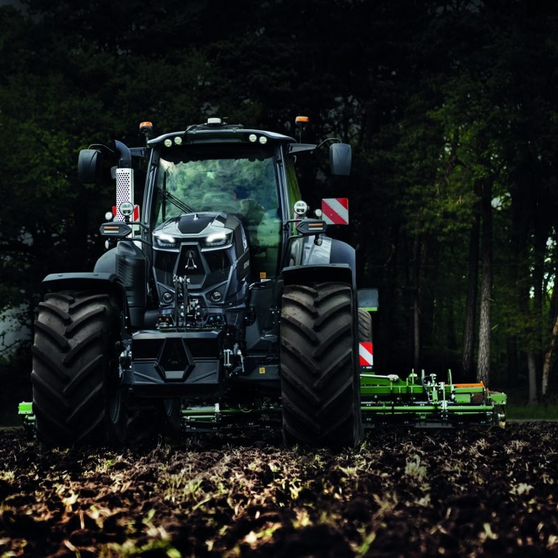 Series 7_7250 TTV_Stage V_Field_Warrior_night_A6061_CMYK (4)